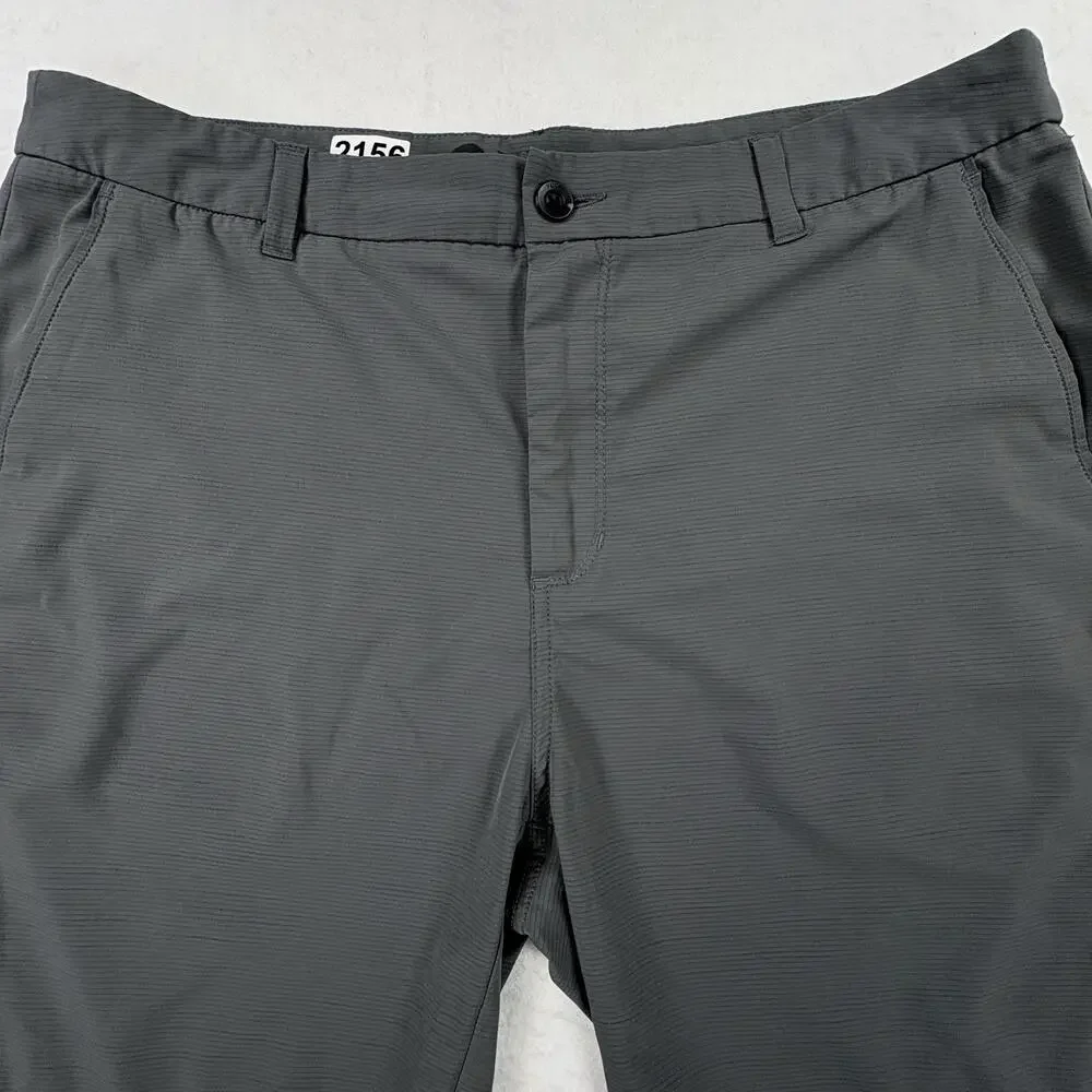Vuori Meta Shorts Mens 36 Gray Stripe 8 Inseam Stretch Tech Golf Casual V399